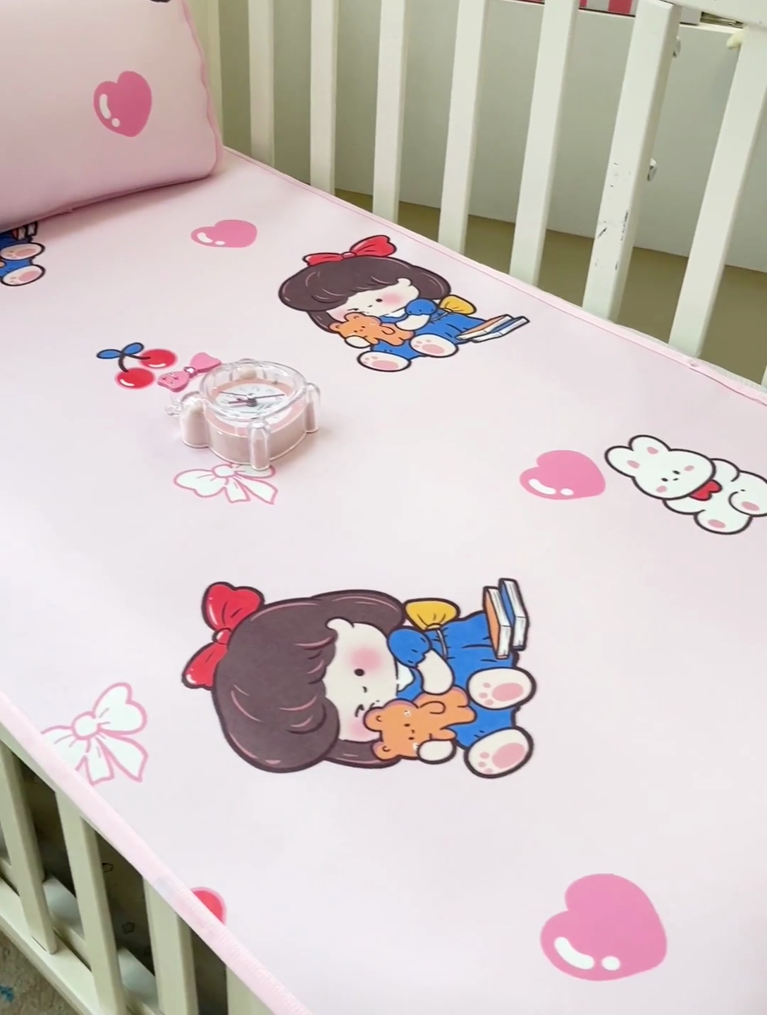 91家纺网 家纺一手货源 找家纺 富馨莱 2025新款幼儿园冰丝席A类抗菌儿童空调席支持定制尺寸 元气女孩