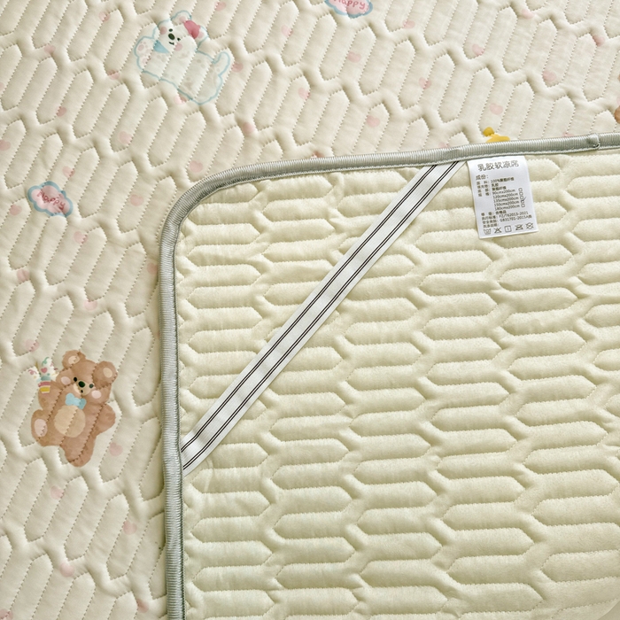 91家纺网 家纺一手货源 找家纺 慕尚家纺  2025春夏新款乳胶凉席水洗棉夏被夏凉被空调被三件套四件套 哈哈俱乐部