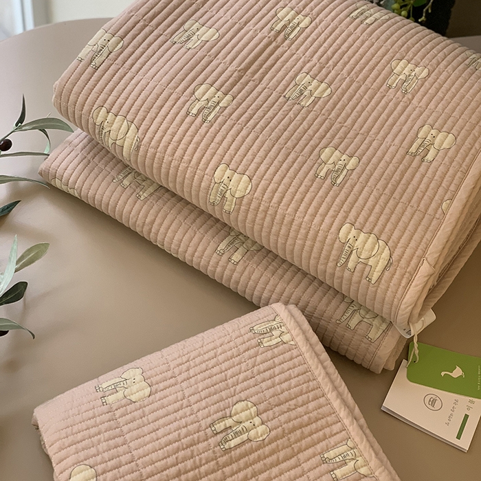 91家纺网 家纺一手货源 找家纺 汇庭 2025新款全棉床盖三件套-实拍 庄园小象