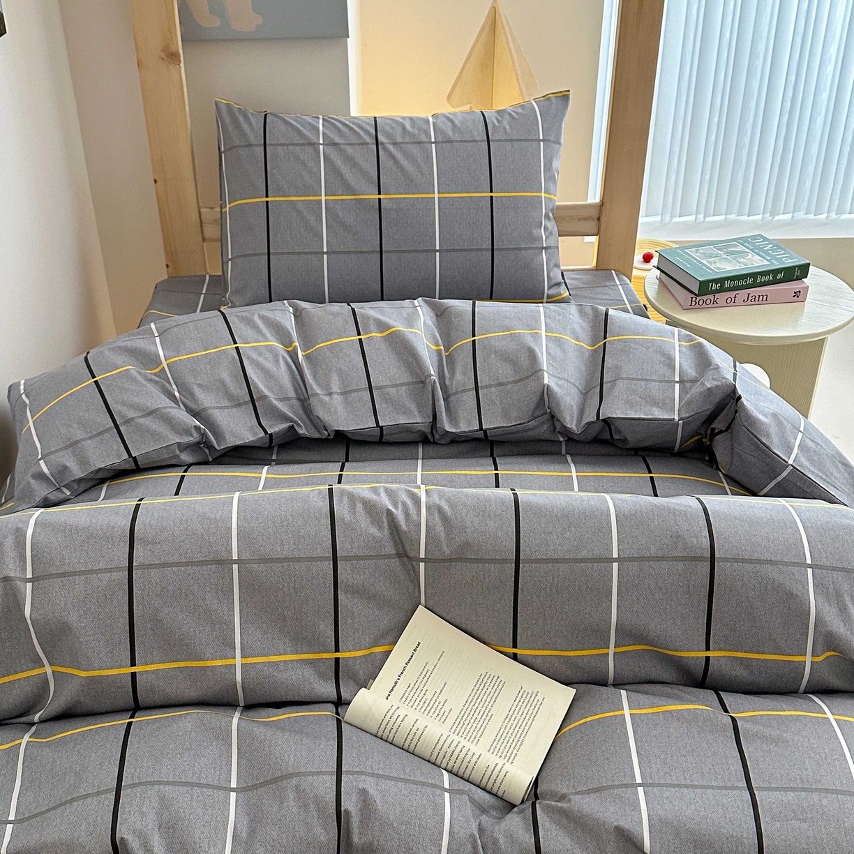 91家纺网 家纺一手货源 找家纺 拔萃 2025新款全棉纯棉足标13372印花学生上下铺套件纯棉宿舍三件套六件套 经典灰