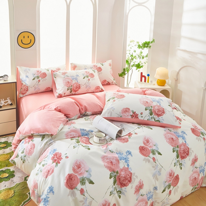 91家纺网 家纺一手货源 找家纺 黛妮雅 2025新款AB版全棉印花单被套床单枕套 锦上添花