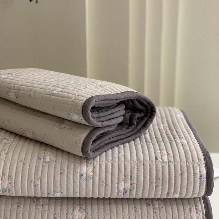 91家纺网 家纺一手货源 找家纺 汇庭 2025新款全棉床盖三件套-实拍 紫落日