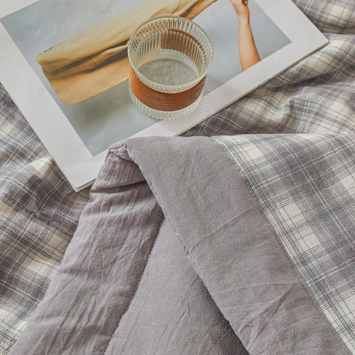 91家纺网 家纺一手货源 找家纺 伊人坊 2025新款A类无印风水洗棉新疆棉花夏被 简易生活