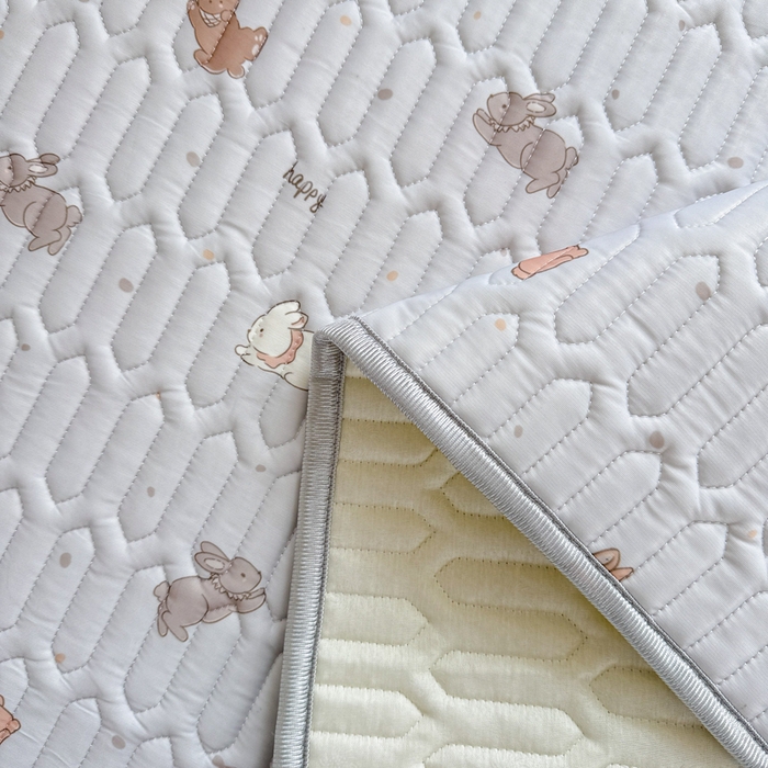 91家纺网 家纺一手货源 找家纺 慕尚家纺  2025春夏新款乳胶凉席水洗棉夏被夏凉被空调被三件套四件套 中国白兔