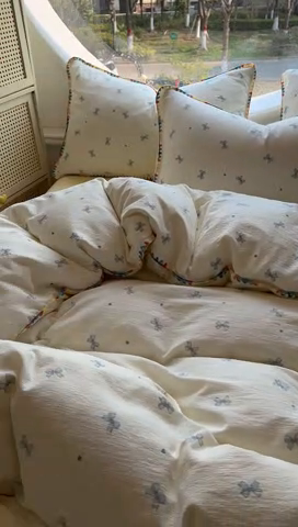 91家纺网 家纺一手货源 找家纺 葡萄家 2025爆款高克重彩色三角针A类针织双层纱四件套 提供买家秀 北鼻象