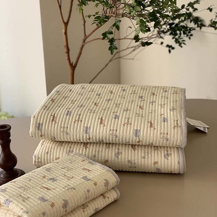 91家纺网 家纺一手货源 找家纺 汇庭 2025新款蔓莎床盖三件套系列-实拍 萌宠乐园