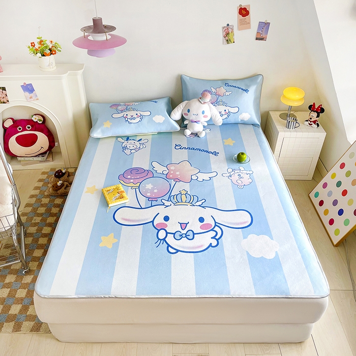 91家纺网 家纺一手货源 找家纺 米帛家纺 2025新款 A类大版三丽鸥冰藤席-床笠款 气球玉桂狗