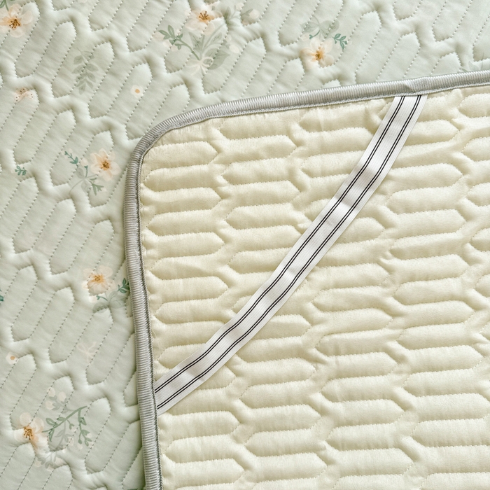 91家纺网 家纺一手货源 找家纺 慕尚家纺  2025春夏新款乳胶凉席水洗棉夏被夏凉被空调被三件套四件套 夏日蝴蝶