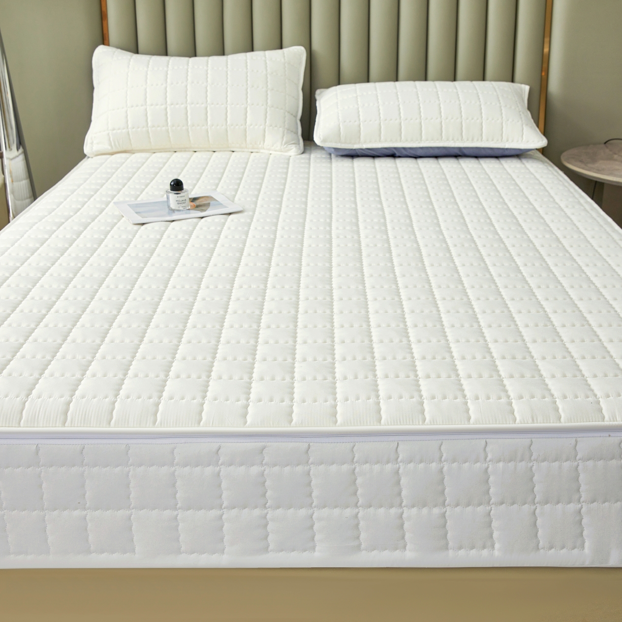 91家纺网 家纺一手货源 找家纺 欧邦 2025新款可拆卸六面全包夹棉床笠 五面夹棉-本白