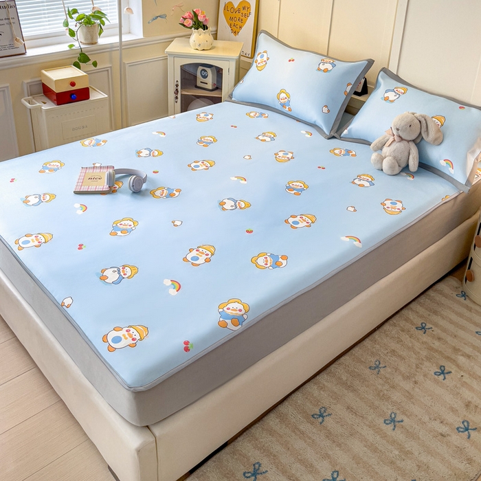 91家纺网 家纺一手货源 找家纺 富馨莱 2025新款床笠款冰藤印花凉席A类抗菌冰丝席支持定制尺寸 开心鸭