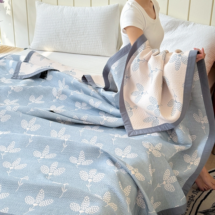 91家纺网 家纺一手货源 找家纺 （总）2025新款A类纯棉针织三层纱提花多功能毯