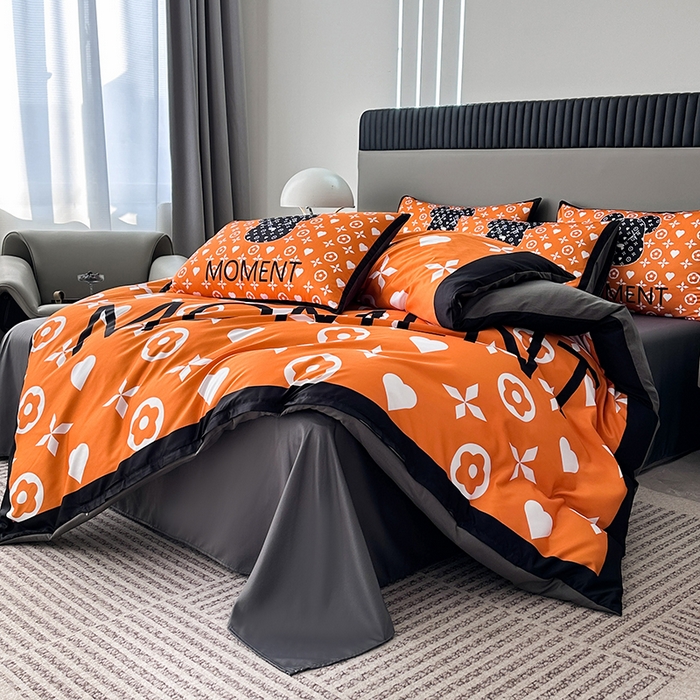 91家纺网 家纺一手货源 找家纺 2025新款水洗真丝数码印花四件套 流体熊-橙