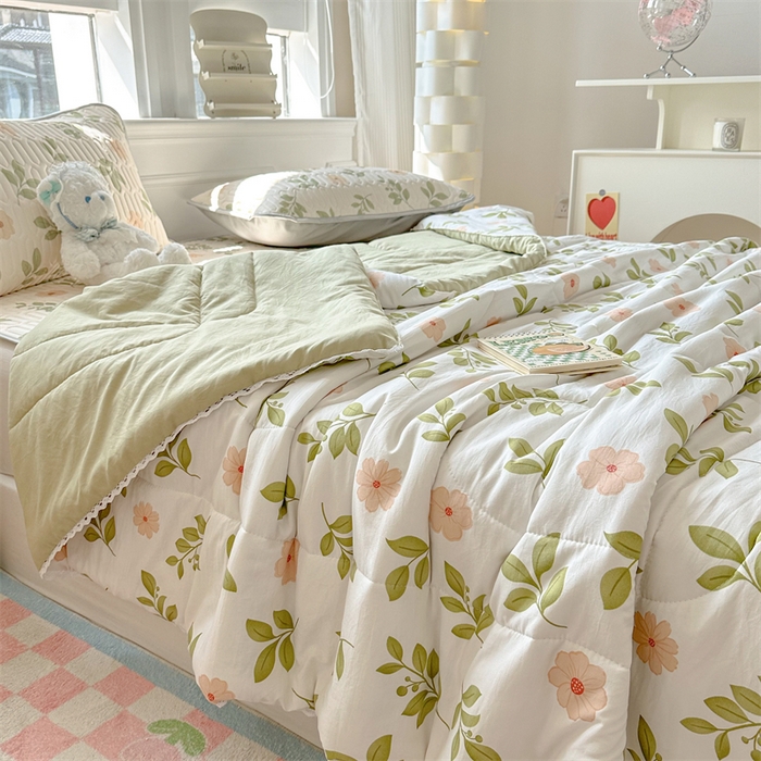 91家纺网 家纺一手货源 找家纺 慕尚家纺  2025春夏新款乳胶凉席水洗棉夏被夏凉被空调被三件套四件套 仙草