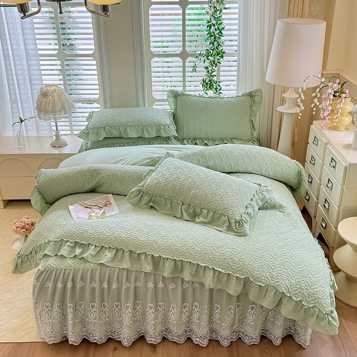 91家纺网 家纺一手货源 找家纺 2025新款A类华夫格大豆棉床裙四件套-梦幻花园 梦幻花园-绿