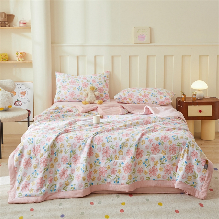 91家纺网 家纺一手货源 找家纺 2025新款小花款新疆棉花夏被【棉花含量100%】夏季空调被薄被子可机洗夏凉被 花香四季