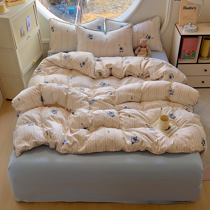 91家纺网 家纺一手货源 找家纺 葡萄家 2025爆款高克重彩色三角针A类针织双层纱四件套 提供买家秀 北鼻象