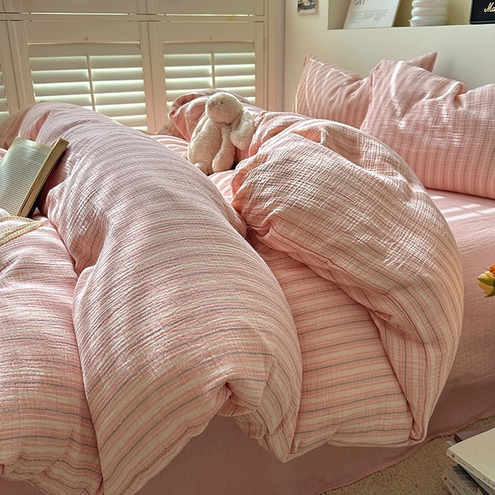 91家纺网 家纺一手货源 找家纺 田野2025新款全棉皱皱纱四件套 小半-粉米