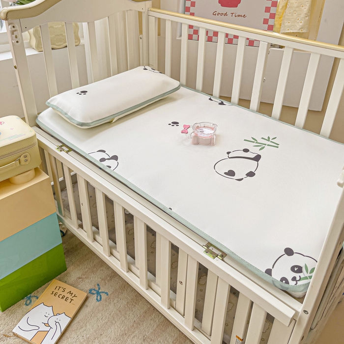 91家纺网 家纺一手货源 找家纺 富馨莱 2025新款幼儿园冰丝席A类抗菌儿童空调席支持定制尺寸 熊猫胖胖