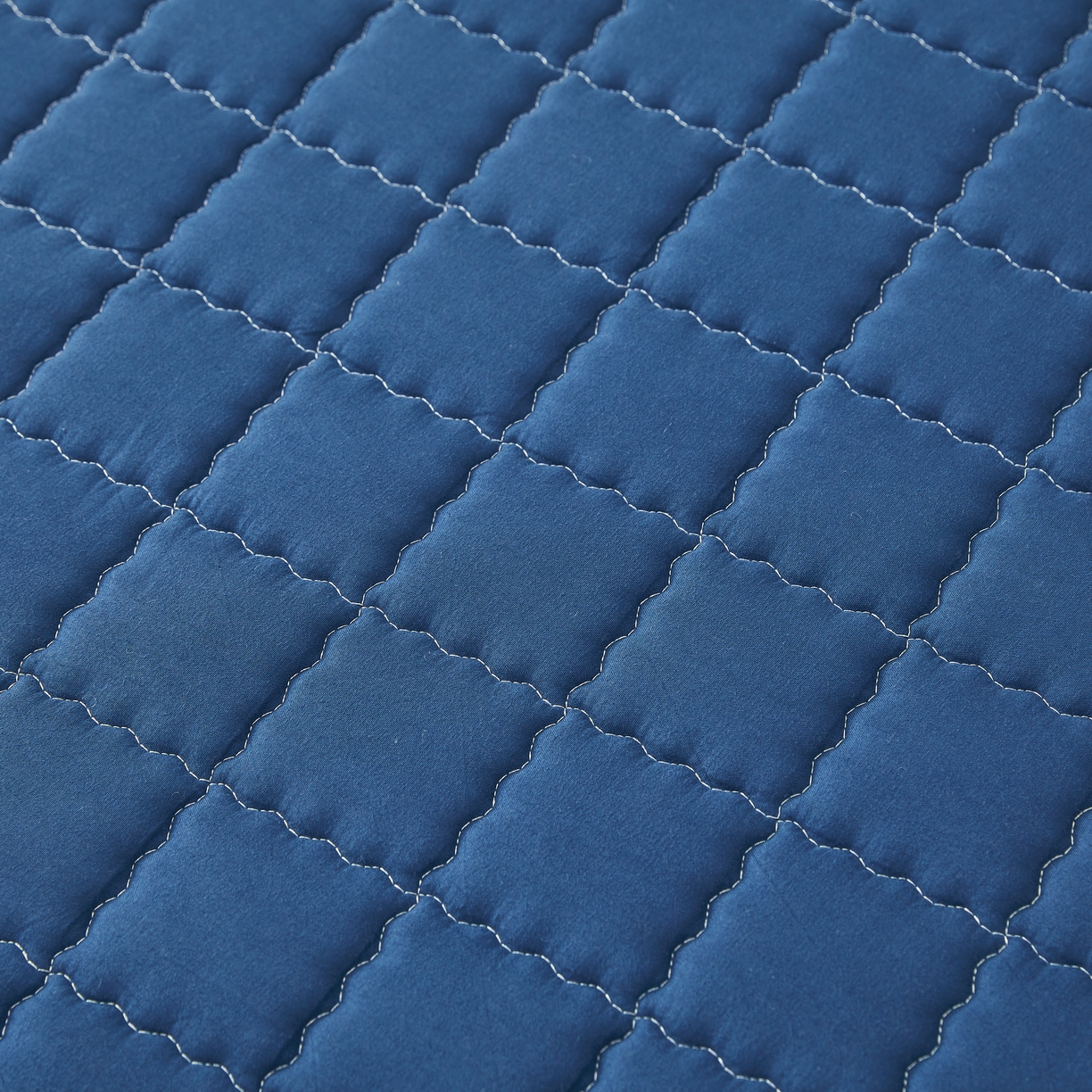 91家纺网 家纺一手货源 找家纺 欧邦 2025新款可拆卸六面全包夹棉床笠 单面夹棉-魅宝蓝