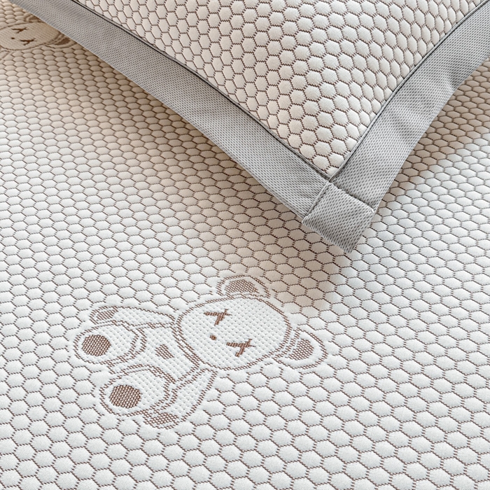 91家纺网 家纺一手货源 找家纺 2025新款凉感冰豆豆凉席-暴力熊系列 暴力熊-卡其