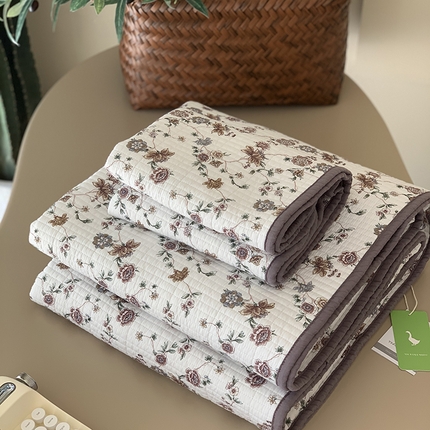 91家纺网 家纺一手货源 找家纺 汇庭 2025新款全棉床盖三件套-实拍 纳亚紫