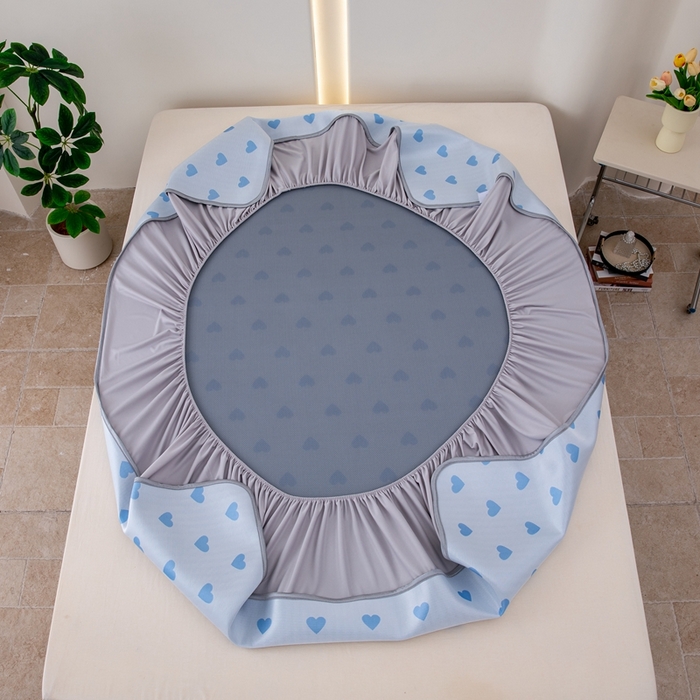 91家纺网 家纺一手货源 找家纺 凌云家纺  2025新款提花凉感冰丝席床笠款三明治凉席三件套 甜心-蓝