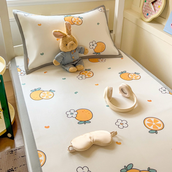 91家纺网 家纺一手货源 找家纺 富馨莱 2025新款学生平铺款冰藤印花凉席A类抗菌冰丝席支持定制尺寸 心想事成