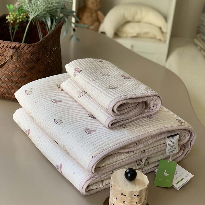 91家纺网 家纺一手货源 找家纺 汇庭 2025新款蔓莎床盖三件套系列-实拍 达拉木马