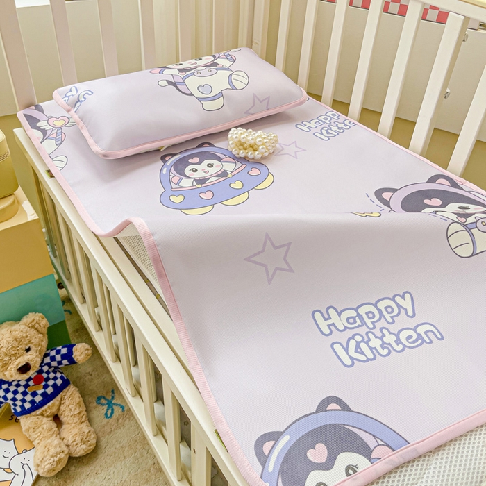 91家纺网 家纺一手货源 找家纺 富馨莱 2025新款幼儿园冰丝席A类抗菌儿童空调席支持定制尺寸 淘气喵