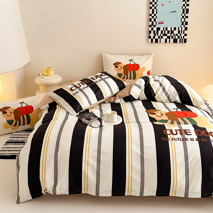 91家纺网 家纺一手货源 找家纺 花言狐语 2025新款全棉13372卡通大版数码印花四件套（提供买家秀） 可爱小狗（黑）