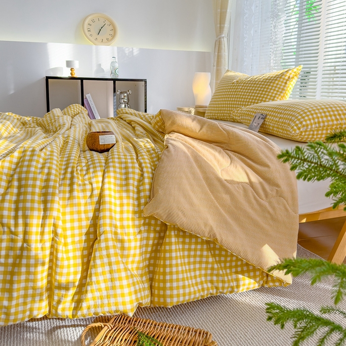 91家纺网 家纺一手货源 找家纺 2025新款无印风夏被 黄小格