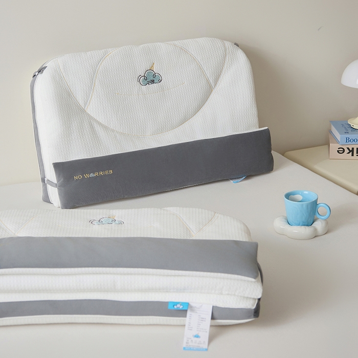 91家纺网 家纺一手货源 找家纺 （总）昕科 2025新款云颈二合一可拆卸牵引枕芯-小被子小毯子枕头刺绣双层枕芯