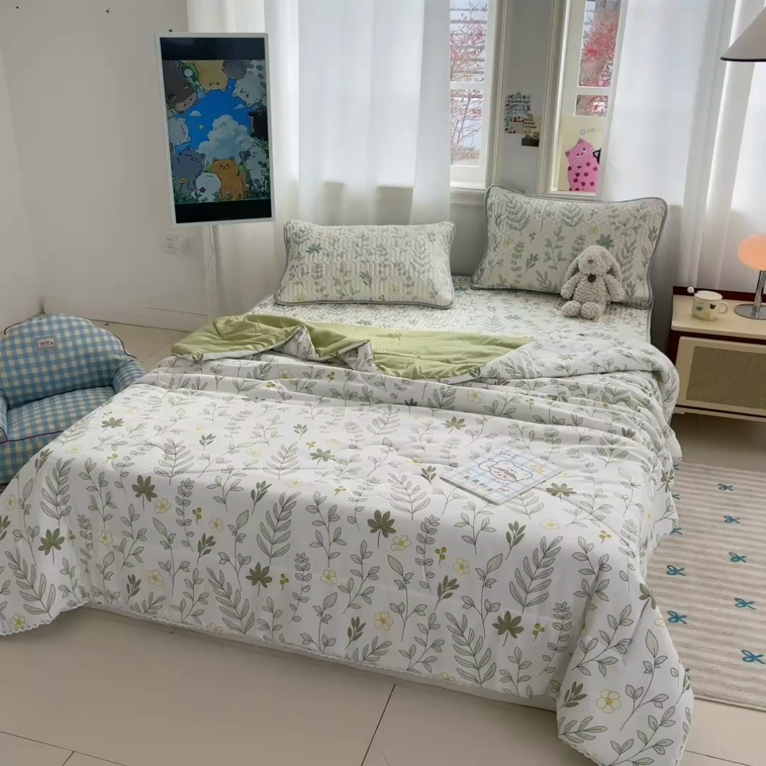 91家纺网 家纺一手货源 找家纺 慕尚家纺  2025春夏新款乳胶凉席水洗棉夏被夏凉被空调被三件套四件套 风信子