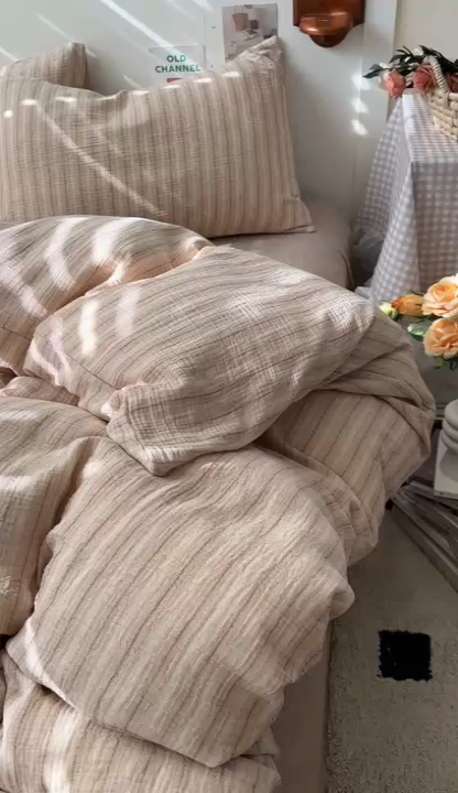 91家纺网 家纺一手货源 找家纺 田野2025新款全棉皱皱纱四件套 小半-奶茶棕