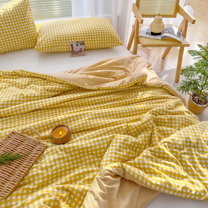 91家纺网 家纺一手货源 找家纺 2025新款无印风夏被 黄小格