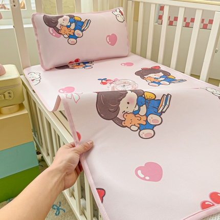 富馨莱 2025新款幼儿园冰丝席A类抗菌儿童空调席支持定制尺寸 元气女孩