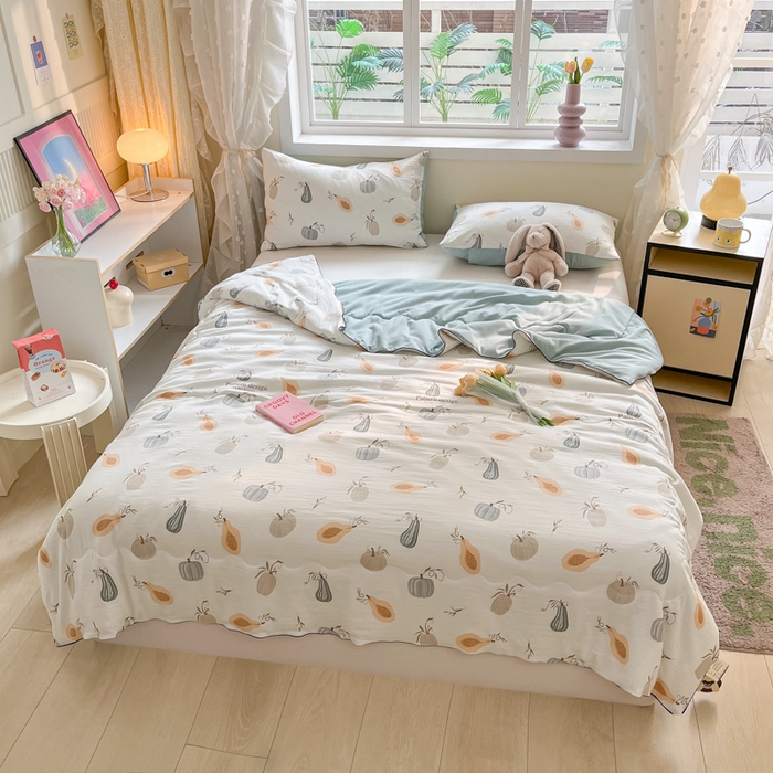 91家纺网 家纺一手货源 找家纺 贝扬思家纺 2025新款水洗皱皱纱系列夏被-系列二 南瓜日记