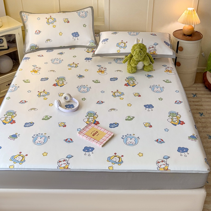 91家纺网 家纺一手货源 找家纺 富馨莱 2025新款床笠款冰藤印花凉席A类抗菌冰丝席支持定制尺寸 宇航员