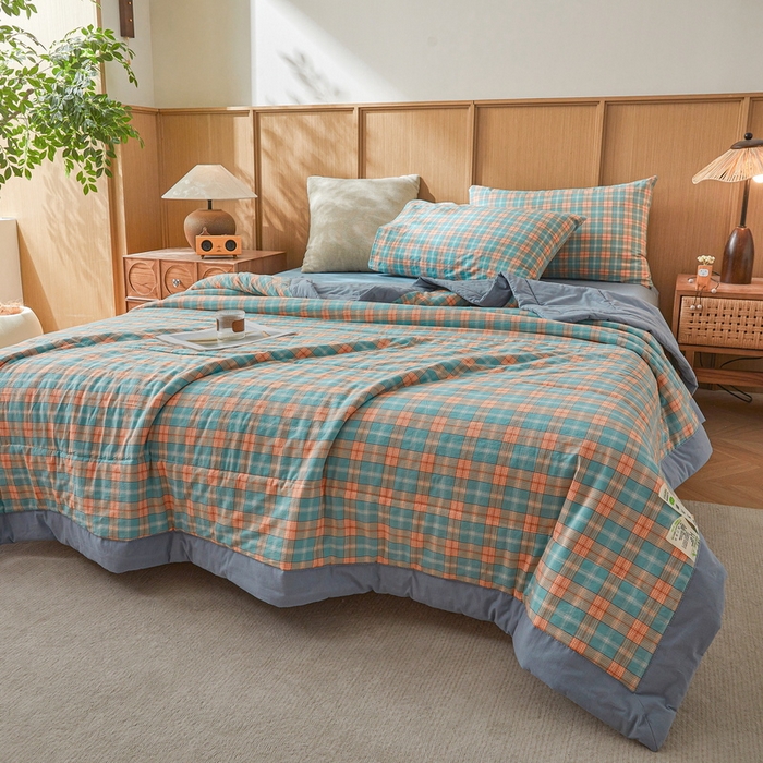 91家纺网 家纺一手货源 找家纺 伊人坊 2025新款A类无印风水洗棉新疆棉花夏被 贝拉绿