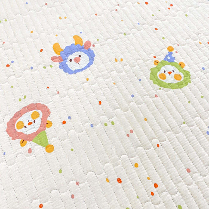 91家纺网 家纺一手货源 找家纺 顺顺家纺 2025新款全棉卡通夹棉床盖 小可爱