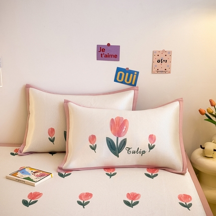 全季家居 2025新款全季家居A类小清新数码印花枕套 郁金香