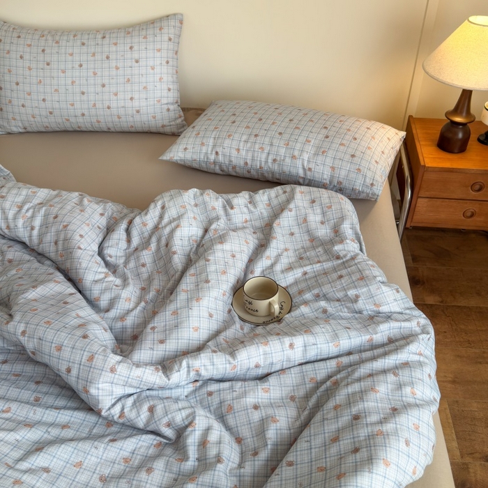 91家纺网 家纺一手货源 找家纺 曲之慕2025新款A类母婴级有氧全棉纯棉双层纱印花四件套 韩系小熊-兰