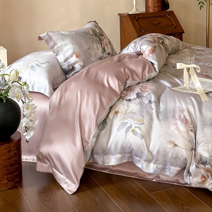 91家纺网 家纺一手货源 找家纺 2025春夏新品数码印花60兰精天丝宽边工艺款四件套 倾城-豆沙