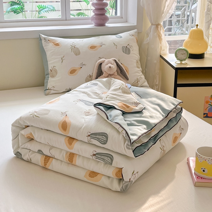 91家纺网 家纺一手货源 找家纺 贝扬思家纺 2025新款水洗皱皱纱系列夏被-系列二 南瓜日记