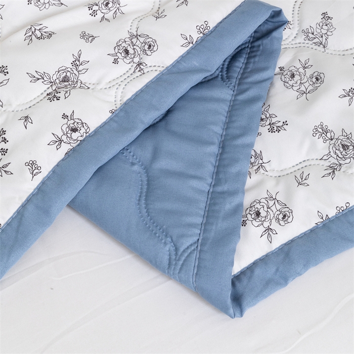 91家纺网 家纺一手货源 找家纺 梵心家纺 2025新款直播热款印花夏凉被空调被被子被芯水洗棉夏被 熊猫物语