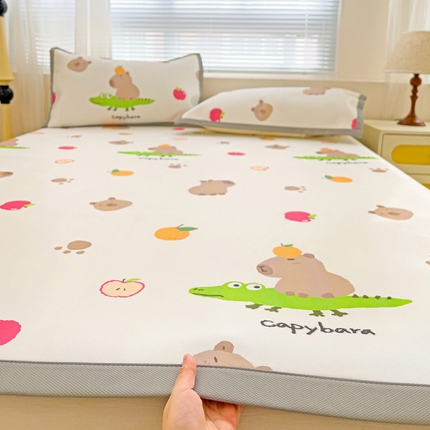 富馨莱 2025新款平铺款冰藤印花凉席A类抗菌冰丝席支持定制尺寸 卡皮熊