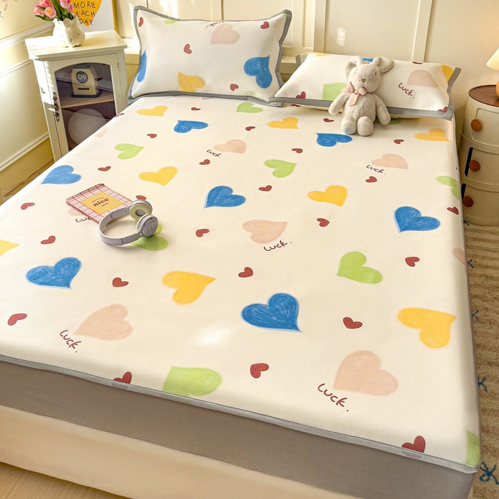 91家纺网 家纺一手货源 找家纺 富馨莱 2025新款床笠款冰藤印花凉席A类抗菌冰丝席支持定制尺寸 心意满满