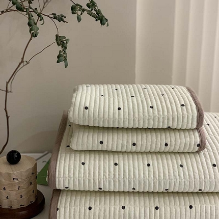汇庭 2025新款全棉床盖三件套-实拍 奶油波点