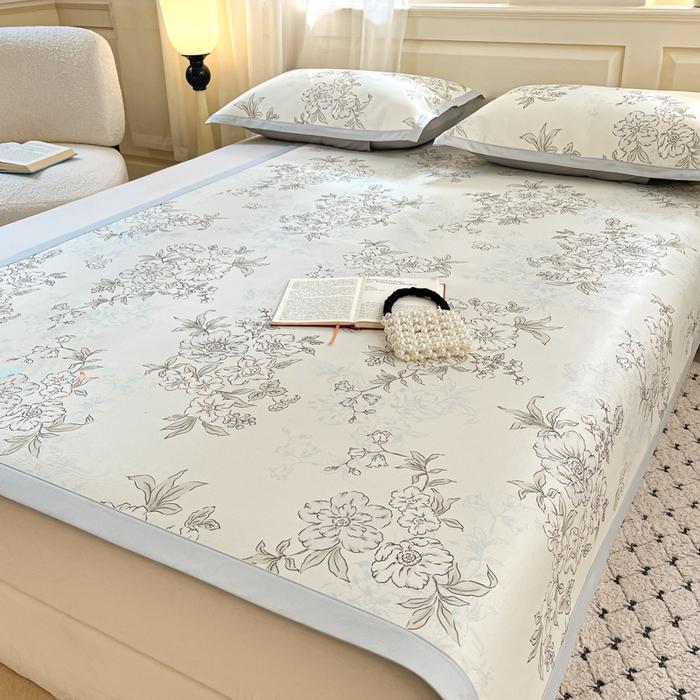 91家纺网 家纺一手货源 找家纺 绒艺席业 2025新款600D冰丝印花数码印花冰藤席赫本风系列 一杯清茶