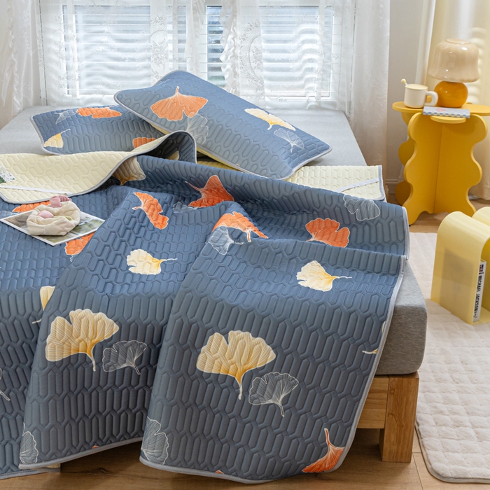 91家纺网 家纺一手货源 找家纺 默忆 2025新款凉感丝印花乳胶凉席 秋风落叶